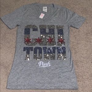 Pink Victoria's Secret Chicago V-neck